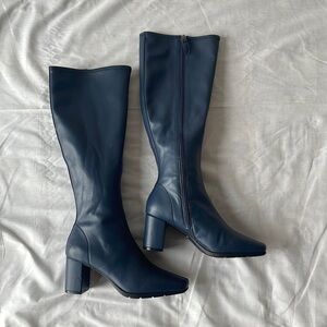 Aerosoles size 6.5US Navy faux leather stretch tall boot